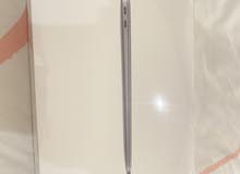 MacBook Air M1 256GB New under warranty