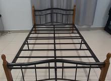 Full size bed for sale in Good Condition.
