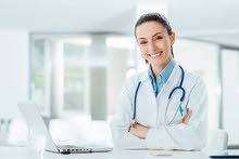 مطلوب طبيبه عامه لسلطنة عمان مطلوب طبيبه عامه لسلطنة عمان
