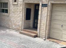 350m2 5 Bedrooms Townhouse for Sale in Muharraq Busaiteen