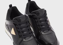 Guess jaryd low top sneaker Guess jaryd low top sneaker