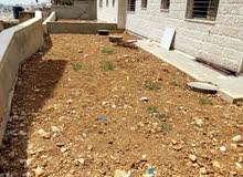 شقة مميزة 170 متر وحديقة 140 متر للبيع بالقرب من وسط رام الله