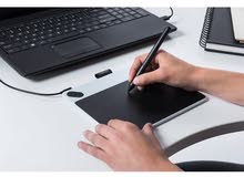 جهاز تابليت مع قلم Wacom Intuos Art للتصميم و الرسم بالقلم على الكمبيوتر جهاز تابليت مع قلم Wacom Intuos Art للتصميم و الرسم بالقلم على الكمبيوتر