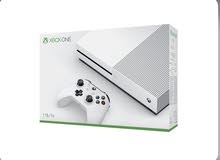 Xbox One S white with white controller