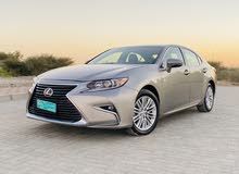 للبيع لكزس Es350 2016 قمة في النظافة للبيع لكزس Es350 2016 قمة في النظافة