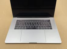 MacBook Pro 15 inch 2017 Touch Bar