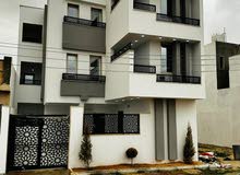 550m2 3 Bedrooms Villa for Sale in Tripoli Alfornaj