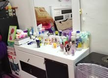 غرفة نوم لون ابيض وزخرفة مكونة من 8 قطع غرفة نوم لون ابيض وزخرفة مكونة من 8 قطع