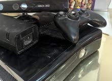 اكس بوكس 360 قليل الاستخدام نظيفه جدا مع ملحقاتها اكس بوكس 360 قليل الاستخدام نظيفه جدا مع ملحقاتها