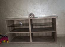 طاوله زينه للمعيشه ممتازه مافيها ولا خدش