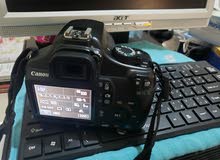 Canon Camera 1100D very clean