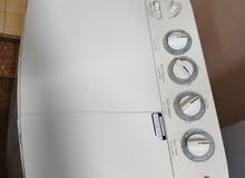 غساله حوضين نوع LG للبيع بحاله ممتازه بسعر مناسب فقط 30 دينار الزرقاء جبل طارق