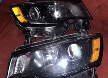 Jeep Grand Cherokee headlights with xenon lights
