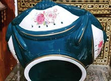 مزهرية اوربية بورسلين جميلة جدا جدا بلون اخضر عمل يدوي جميل مزهرية اوربية بورسلين جميلة جدا جدا بلون اخضر عمل يدوي جميل