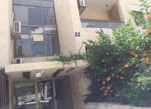 شقة مفروشة للايجار في عبدون - قرب السفارة المصرية والسفارة اللبنانية