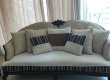 طقم جلوس 3+2+2 / Sitting room 3+2+2 طقم جلوس 3+2+2 / Sitting room 3+2+2