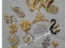 بروشرات للبيع الحبه بدينار والثنتين ب دينار ونص