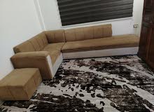 كورنر حرف L بحالة جيدة