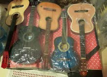 غيتارات حجم وسط غيتارات حجم وسط