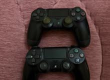 ps4 slim + 2 manettes+ need for speed