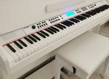 بيانو للبيع جديد غير مستعمل Alesis