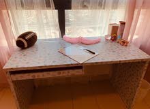 studying desk studying desk