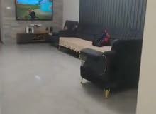 شقة مشطبه للبيع