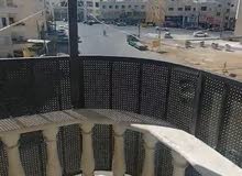 شقة مع روف
