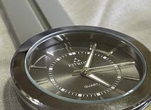 ساعة QUARTZ FITRON اصلية للبيع