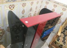 ميز مكتبي زجاجي للبيع ميز مكتبي زجاجي للبيع