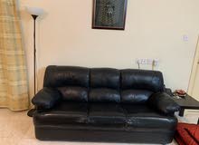 5 Seater Black Leather Sofa Set + tables + lamp 5 Seater Black Leather Sofa Set + tables + lamp