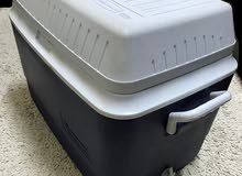 حافظة طعام للرحلات والبر والبحر ماركة Rubbermaid حافظة طعام للرحلات والبر والبحر ماركة Rubbermaid