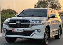 Toyota Land Cruiser 2017 in Dubai