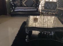 يخدم لاعوام يخدم لاعوام