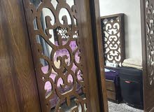 للييع خزانه ومعها تخت فقط
