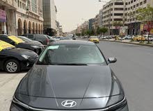 Hyundai Elantra in Amman