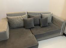 كنب رصاصي  medium gray Sofa