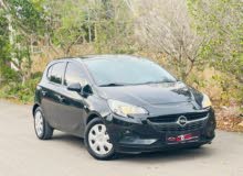 ممكن البيع بنص نص مع فرق سعرسيارة يد ثانية جديدة ماشية 90 الف تامين  شامل 2017 بالرخصة