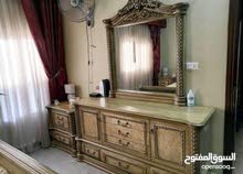 المنزل والحديقة أثاث غرف نوم غرف نوم اس رة مستعمل في الأردن