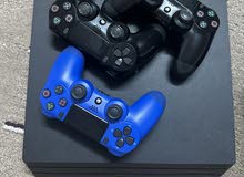ps4 pro with 10 games and 3 console controllesr