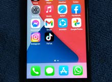 iphone 8  64 gb black  good working  gave charger and one cover