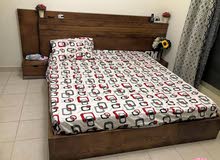 Excellent Condition American Wood King Size Bed with Mattress