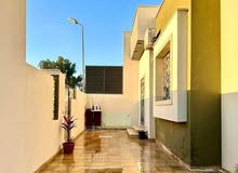 180m2 4 Bedrooms Townhouse for Sale in Tripoli Ain Zara