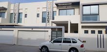 للبيع بيت جديد بمنطقة مدينة حمد دانات اللوزي