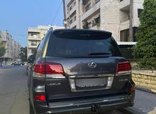 Lx570 2009