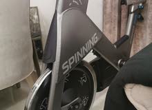 جهاز مشي أمريكي بحالة جيده + جهاز قاري ماركة Spinning بحاله ممتازه للبيع جهاز مشي أمريكي بحالة جيده + جهاز قاري ماركة Spinning بحاله ممتازه للبيع