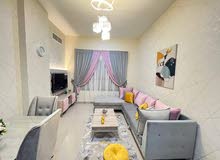 اول ساكن افخم غرفة وصاله مفروشه بالكامل فرش جديد للإيجار الشهري في كورنيش عجمان
