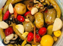 يتوفر لدينا جميع انواع الطرشي والصلصات وطعم خرافي يتوفر لدينا جميع انواع الطرشي والصلصات وطعم خرافي