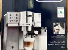 مكينة ايسيبريسو ، كابوتشينو وقهوة ماركة ديلونجي Espresso, cappuccino and coffee مكينة ايسيبريسو ، كابوتشينو وقهوة ماركة ديلونجي Espresso, cappuccino and coffee