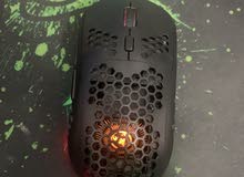 gaming mouse with the usb and rgb led lights with 3k dpi